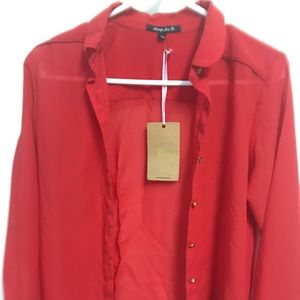 Women’s Red shirt